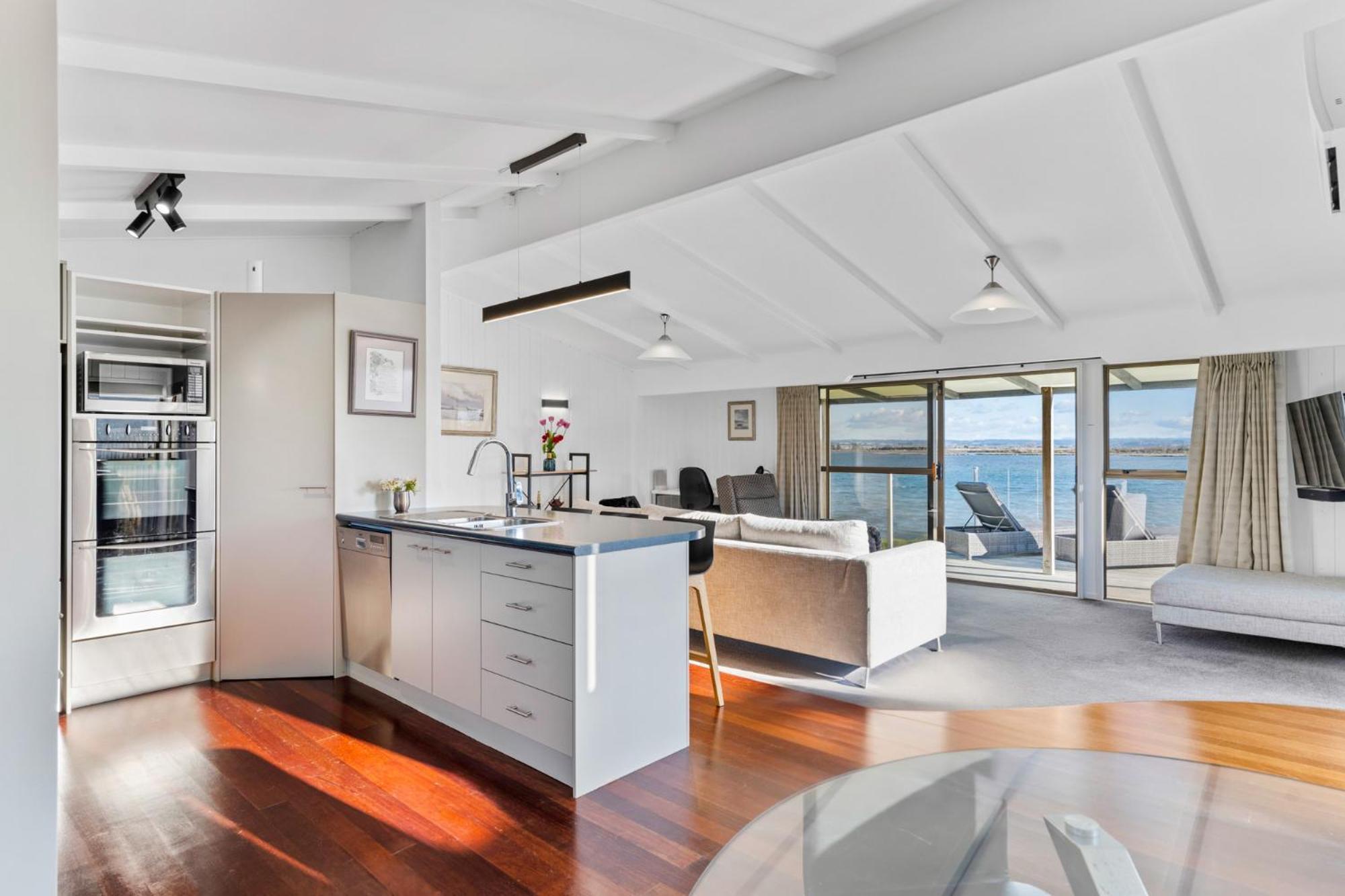 Pukehina Estuary Sunset Views Holiday Home Esterno foto