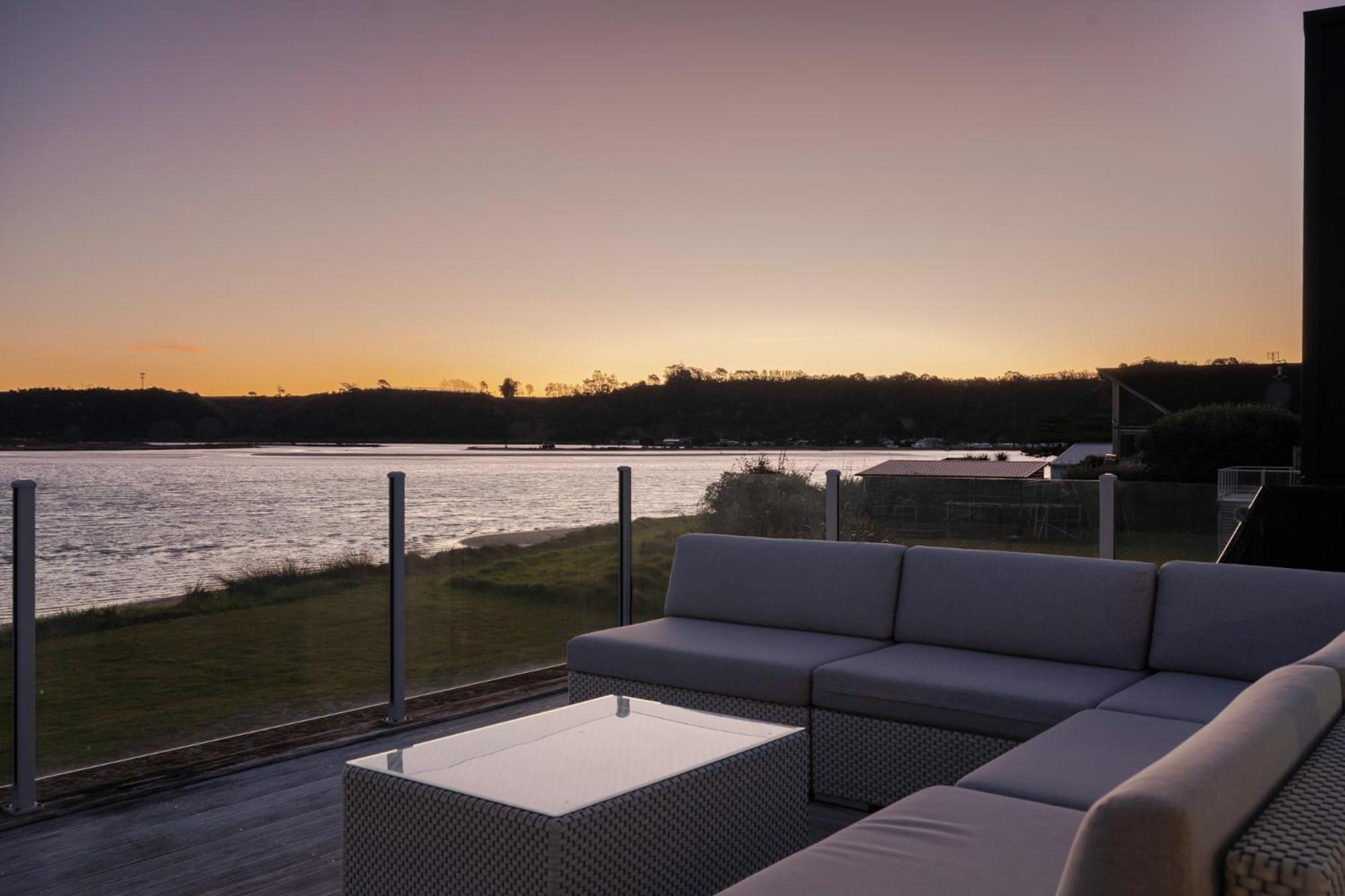 Pukehina Estuary Sunset Views Holiday Home Esterno foto